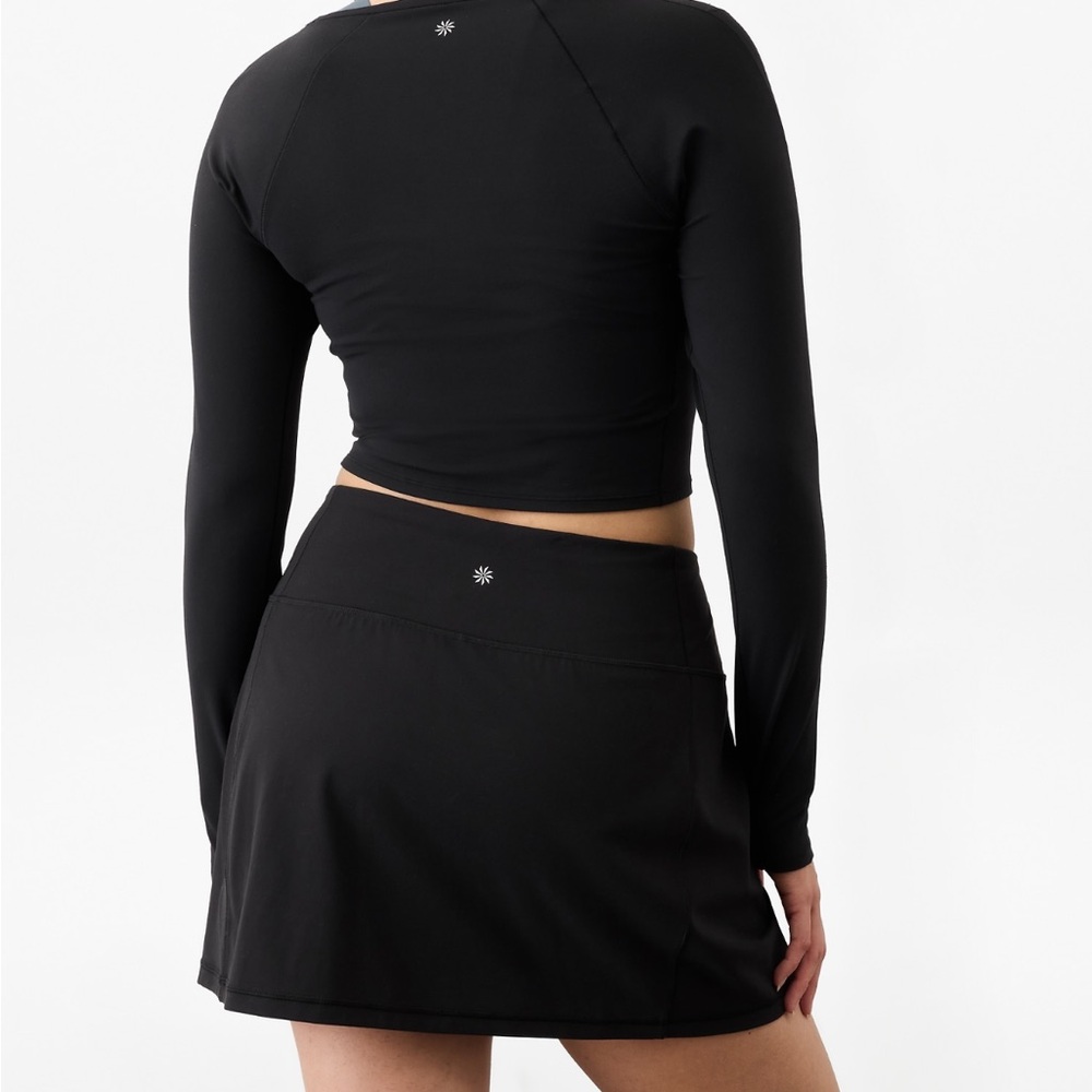Athleta Salutation Stash Hi Rise 14 1/2 Skort